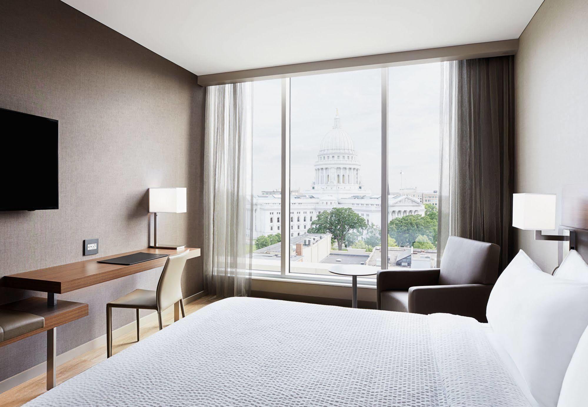 Ac Hotel By Marriott Madison Downtown Eksteriør billede